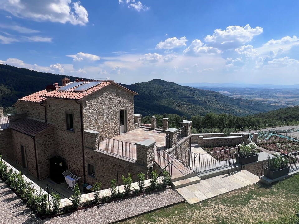 Building Exterior, Garden, Outdoor, Scenic View, Spring