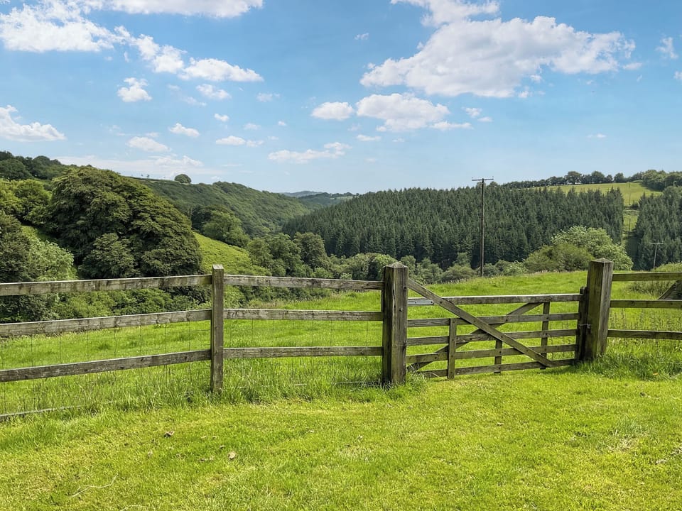 Surrounding area | Smiddy - West Hollowcombe Farm, Dulverton