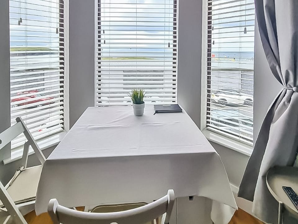 Open plan living space | No.3 Golf Park Apartments - Portrush By The Sea, Portrush