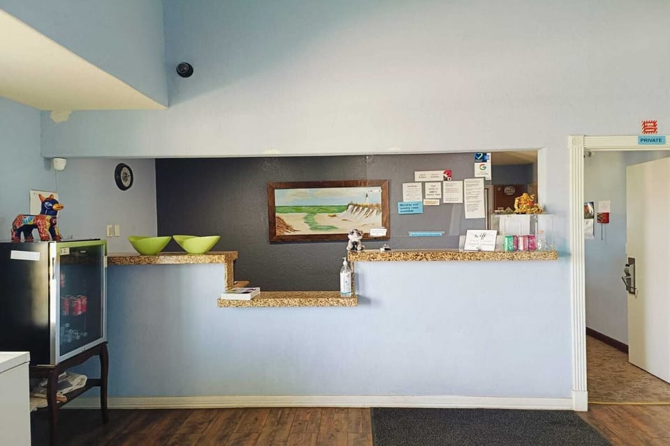 Entrance / Reception