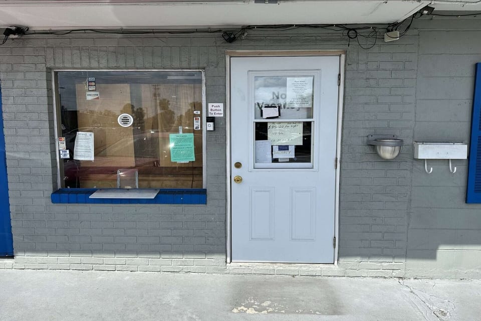 Entrance / Reception