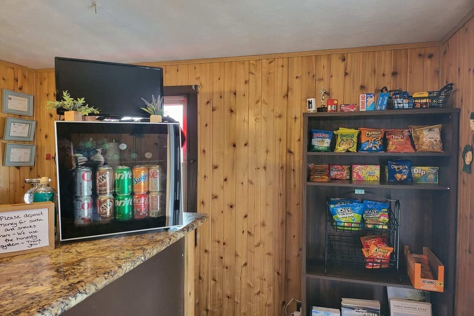 Entrance / Reception