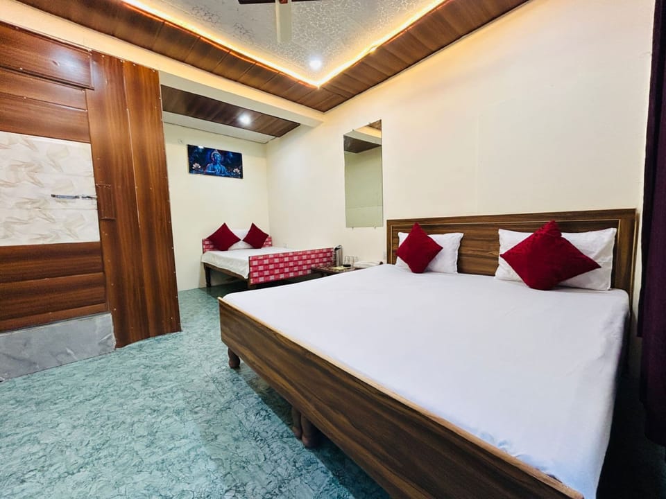 Family Room | Rollaway beds (surcharge), bed sheets