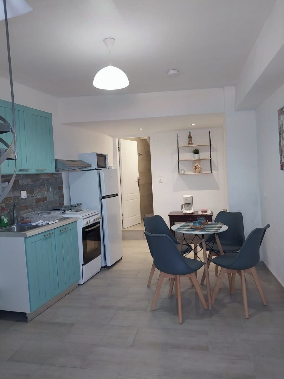 Spacious Living Room with Dining Area