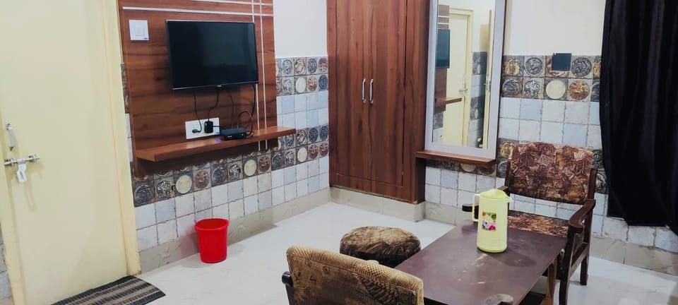 Triple Bed Non AC Room | Interior