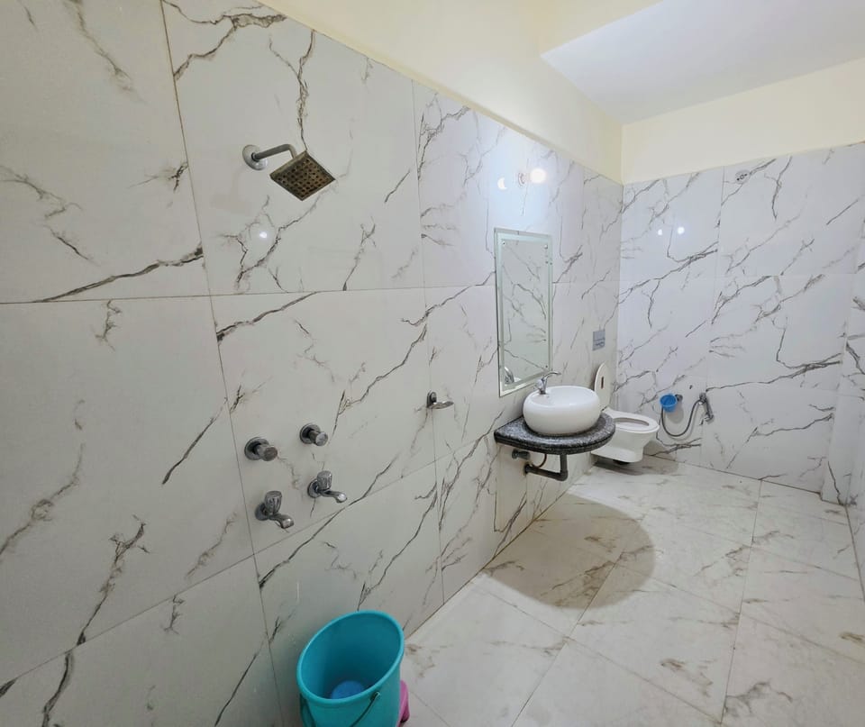 Double Bed AC Room | Bathroom