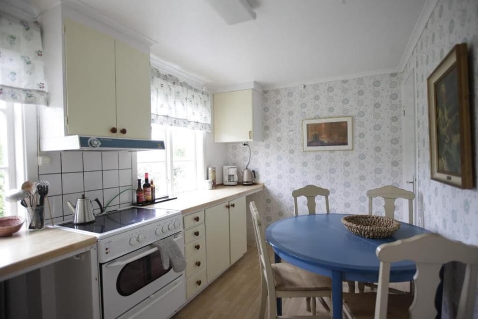 Fridge, microwave, highchair, cookware/dishes/utensils