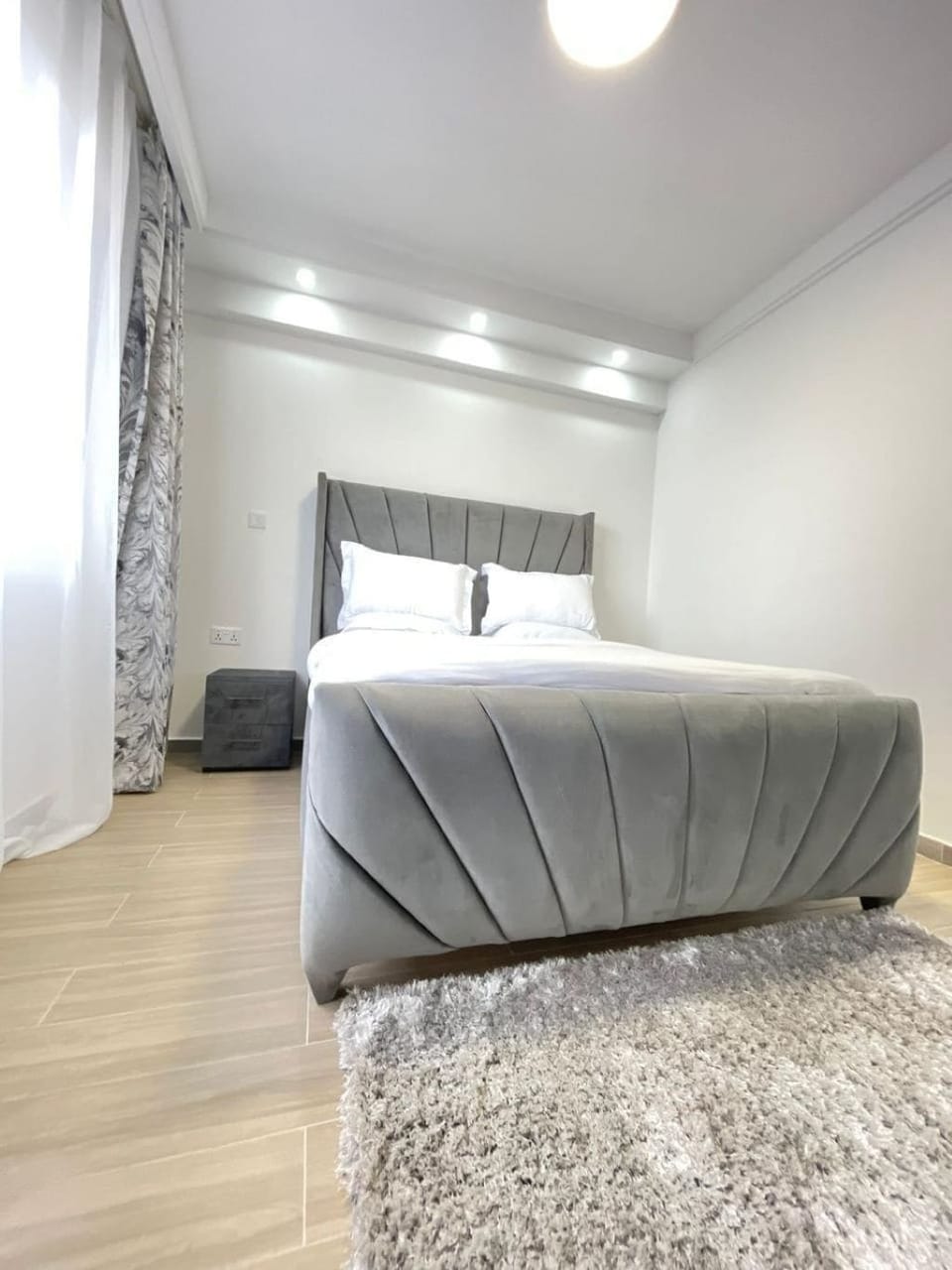 Classic Apartment, Balcony, City View | Desk, laptop workspace, iron/ironing board, WiFi (free)