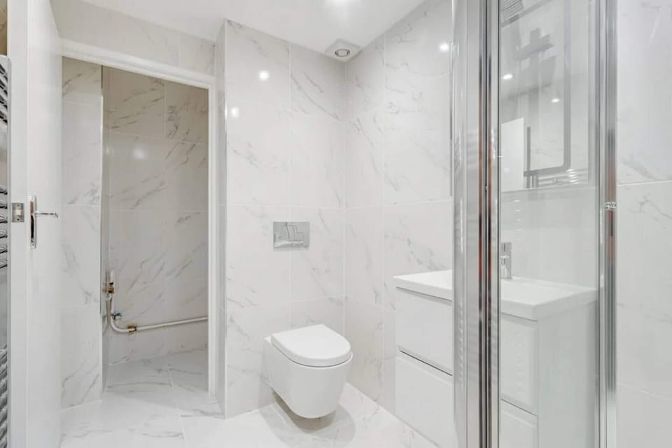 Apartment, 4 Bedrooms, Accessible | Bathroom