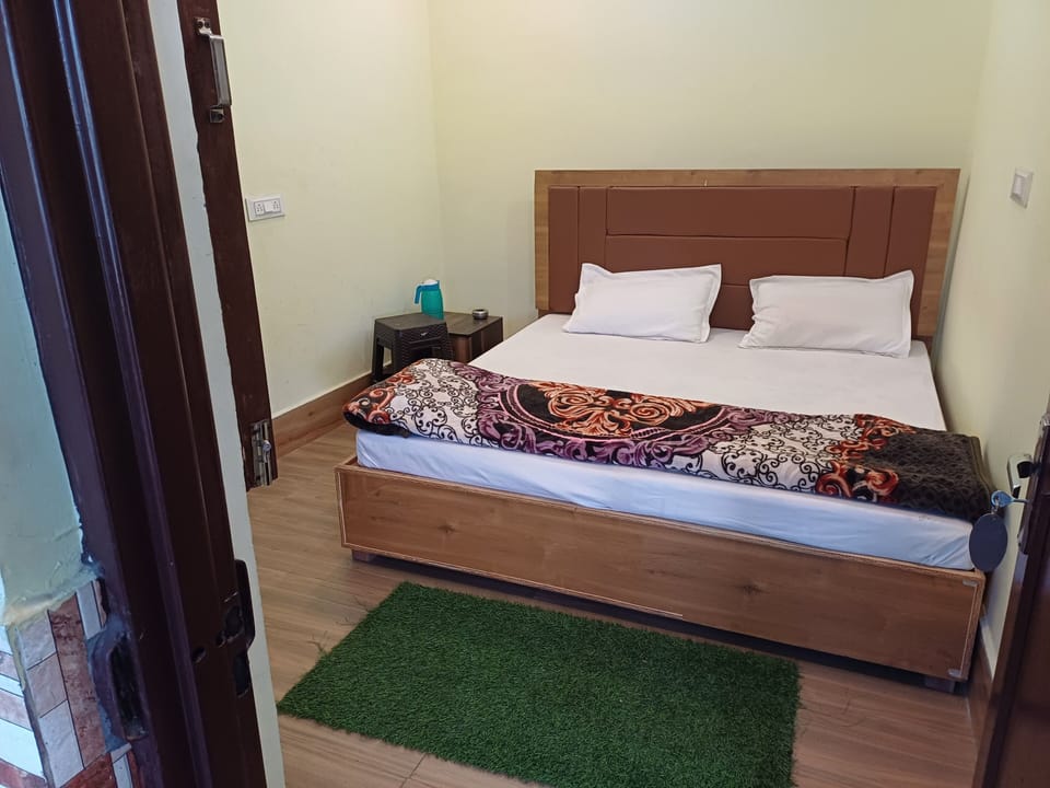 Standard Double or Twin Room, Balcony