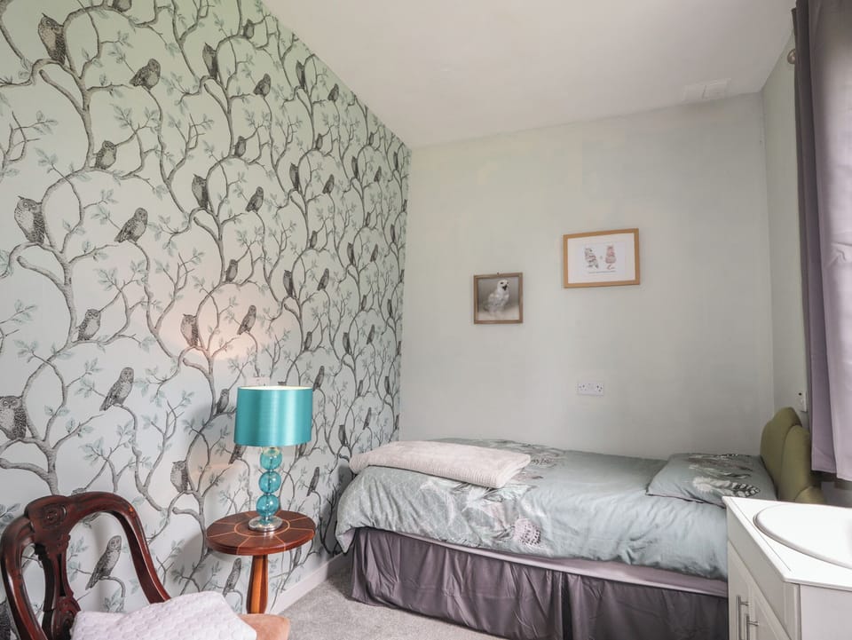 3 bedrooms, WiFi (free), individually decorated, individually furnished