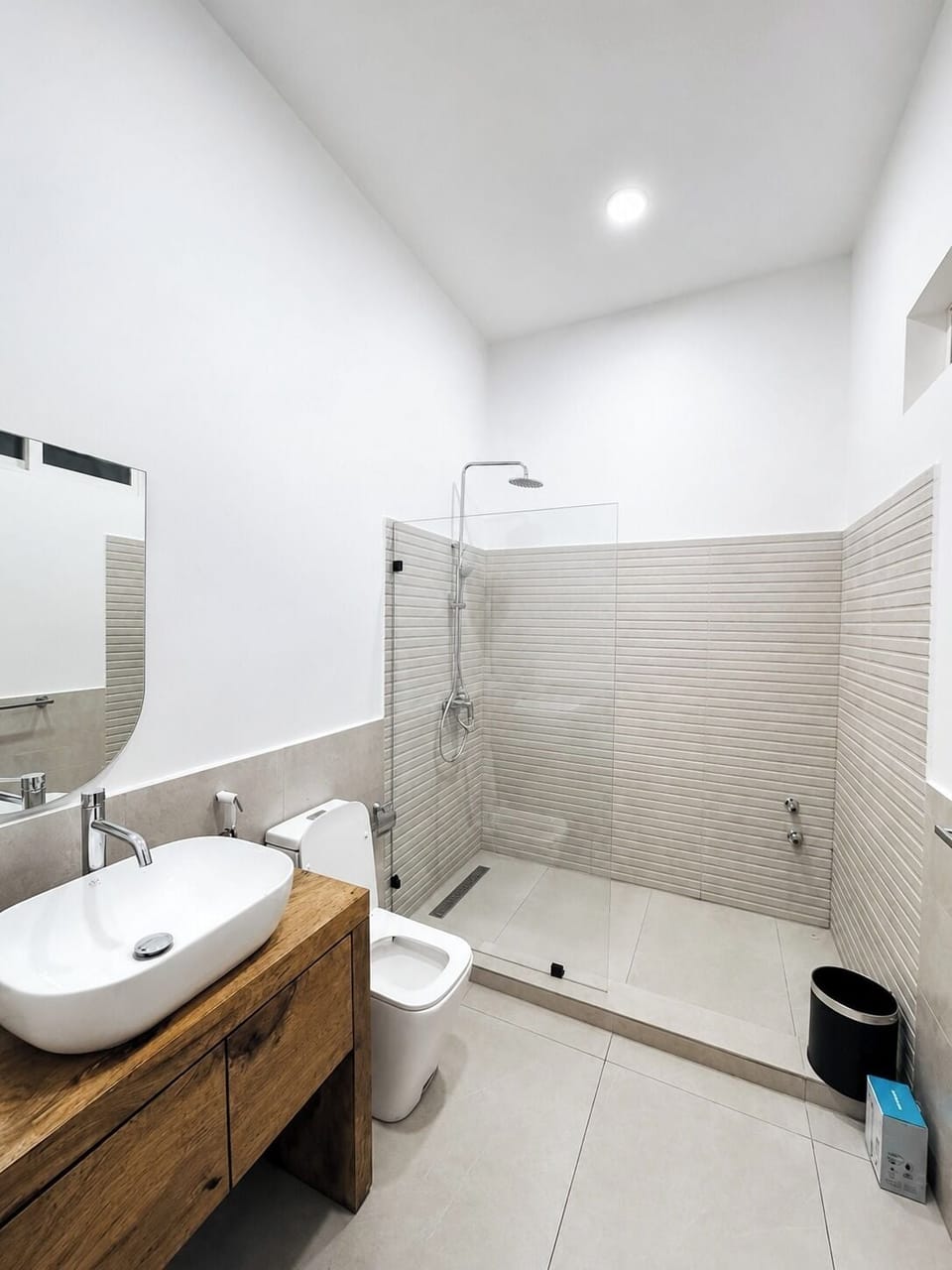 Luxury Villa, Balcony, Ocean View | Bathroom | Free toiletries, hair dryer, soap, shampoo