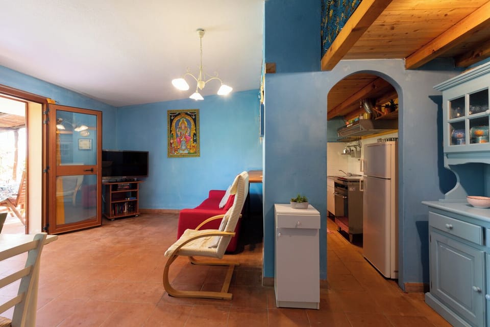 Apartment, 2 Bedrooms | Private kitchen | Electric kettle
