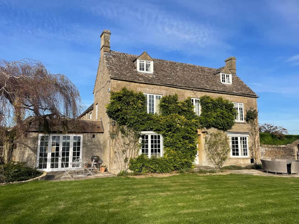 House | 6 bedrooms