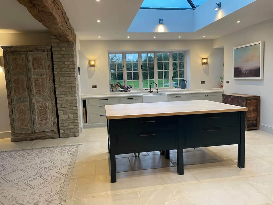 House | 6 bedrooms