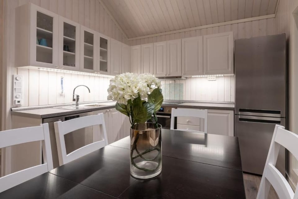 Family Cabin | Private kitchen | Highchair