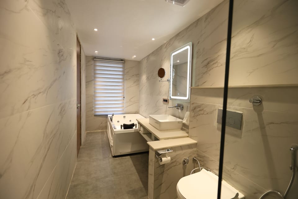 Premium Room, Hill View | Bathroom | Shower, free toiletries, towels, soap