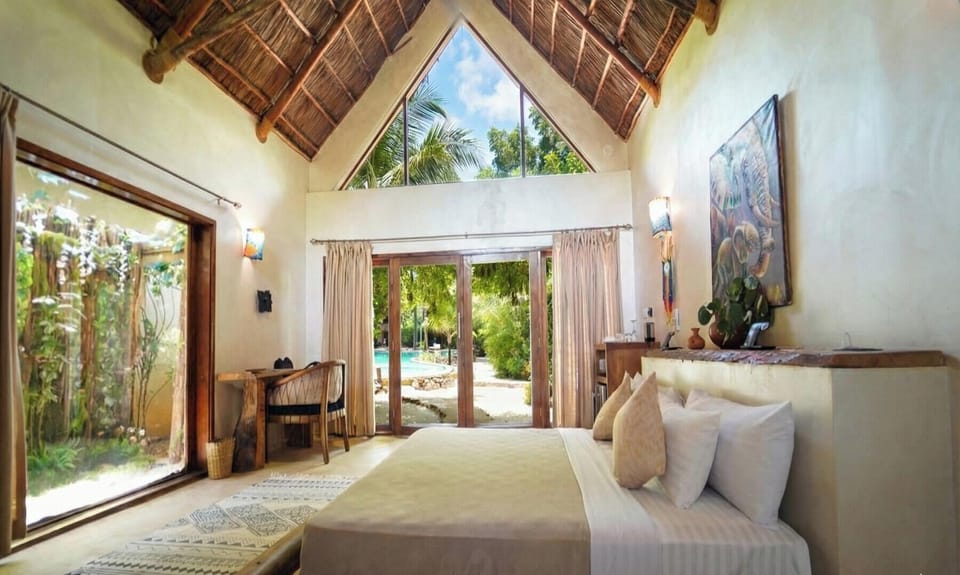 Villa, Pool View | In-room safe, WiFi (free), bed sheets