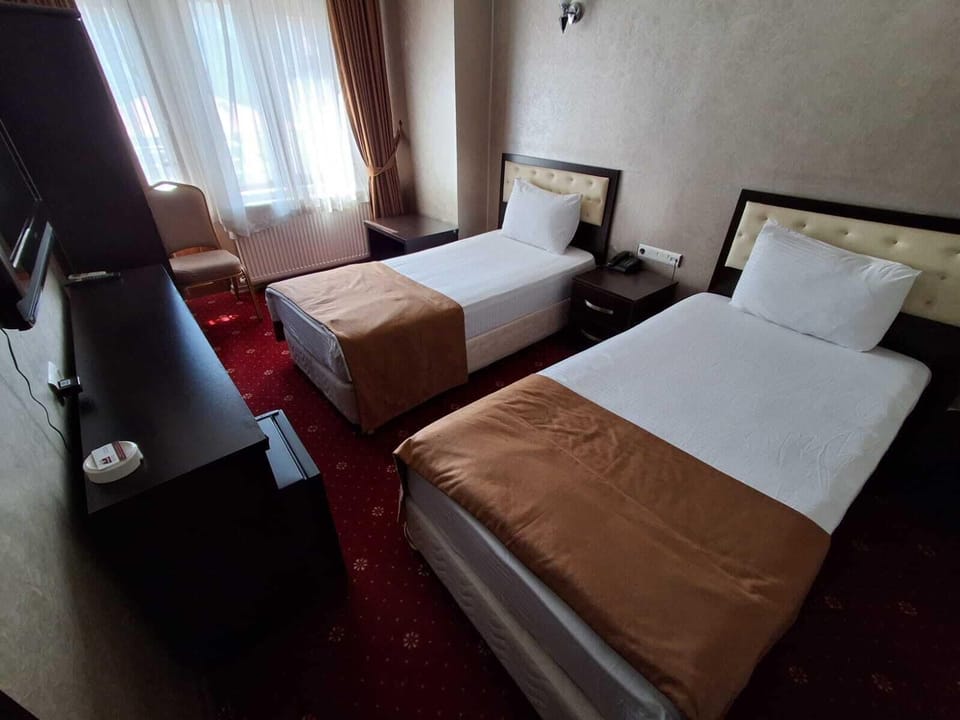 Comfort Twin Room | Desk, laptop workspace, WiFi (free)