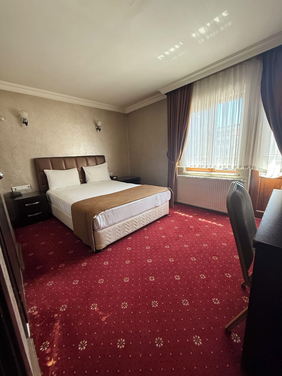 Comfort Double Room, City View | Desk, laptop workspace, WiFi (free)