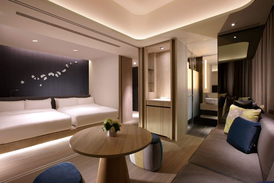 Family Suite | In-room safe, desk, soundproofing, free cribs/infant beds