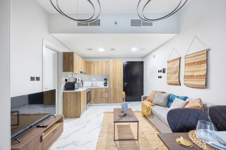 Apartment, Balcony, Canal View | Living area