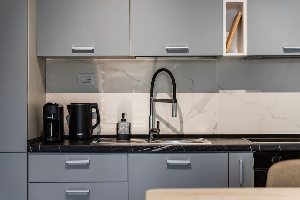 Fully-equipped kitchen details
