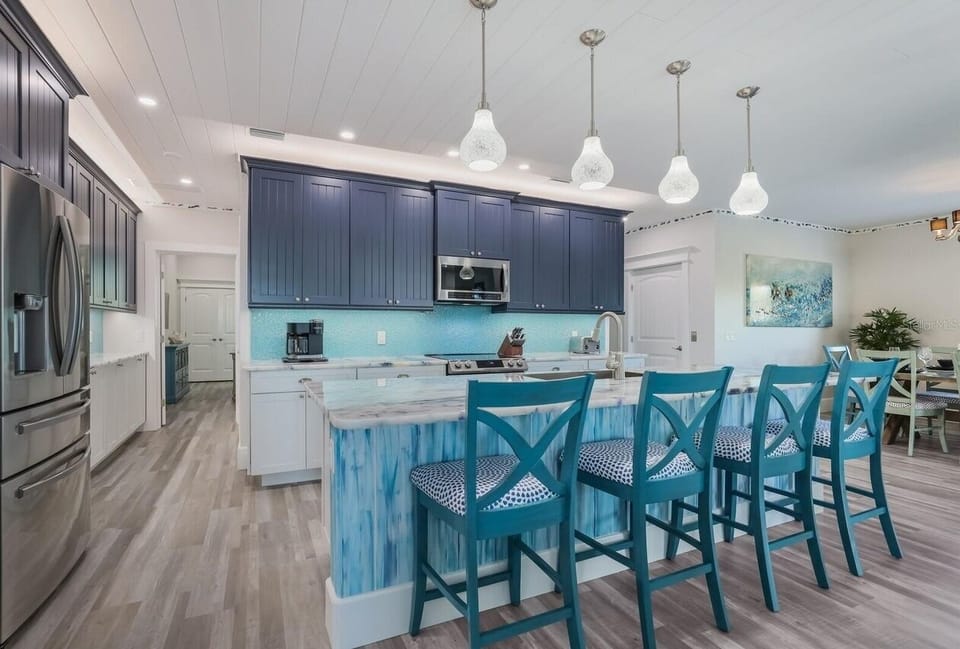 Fully Equipped Kitchen with Appliances