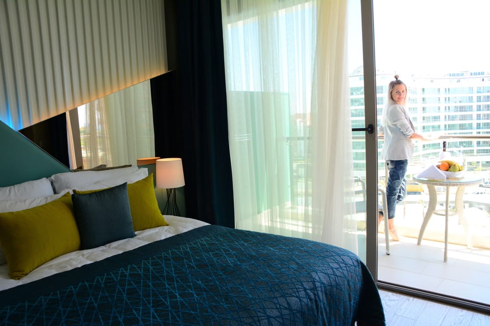Family Suite | Minibar, in-room safe, soundproofing, free WiFi