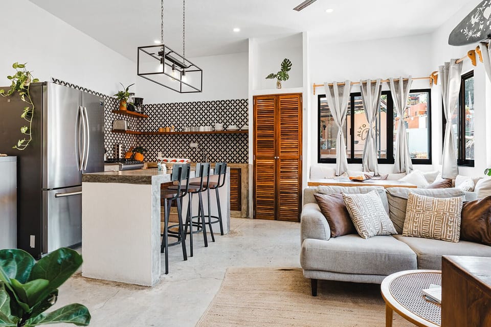 Apartment, City View | Living area