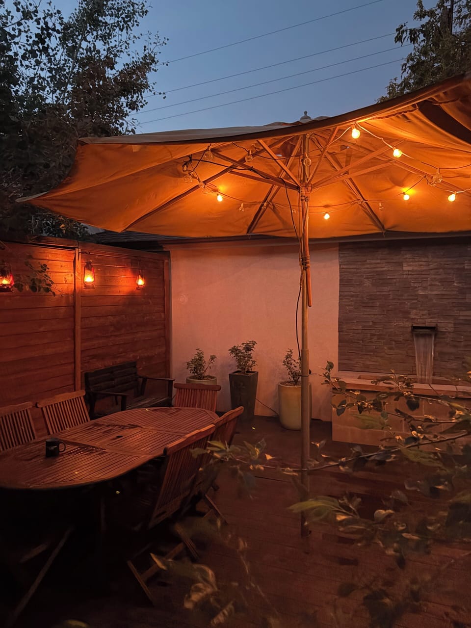 Outdoor dining