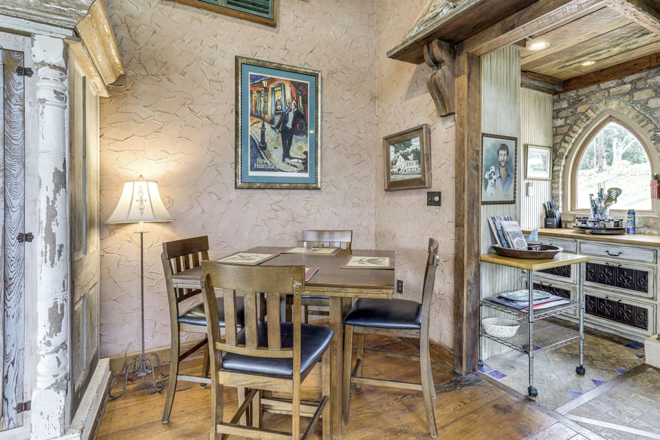 House (1 Bedroom) | Interior