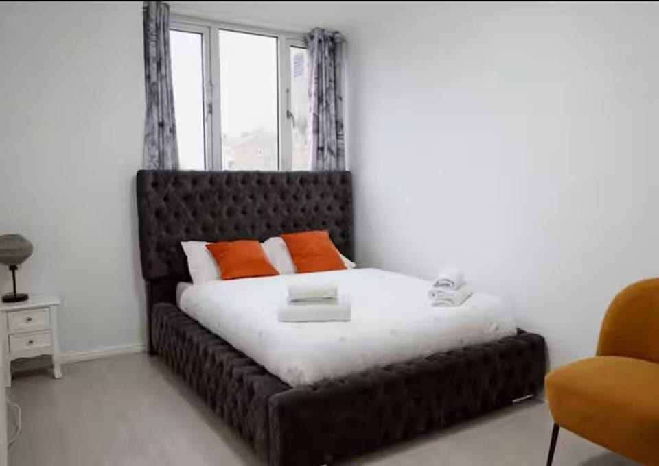 Cozy 2-bed Escape in Blackheath Smart Studio Apartment in London Borough of Lewisham