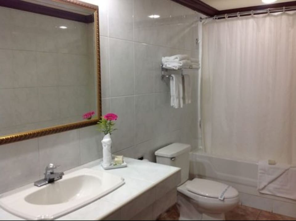 Free toiletries, towels