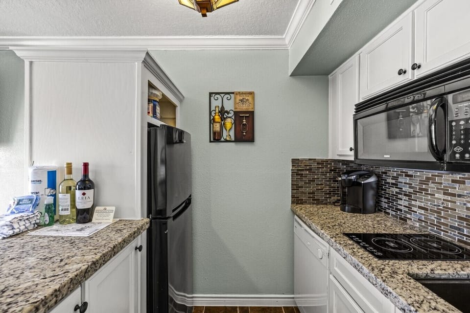 A kitchen perfect for preparing meals for the family