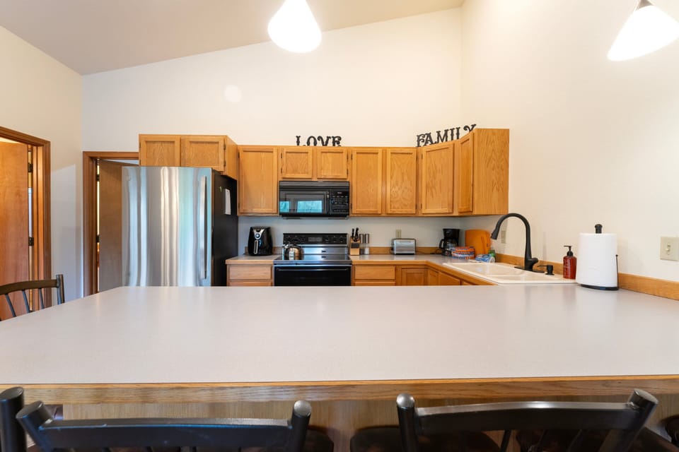 Updated appliances in the kitchen | Interior