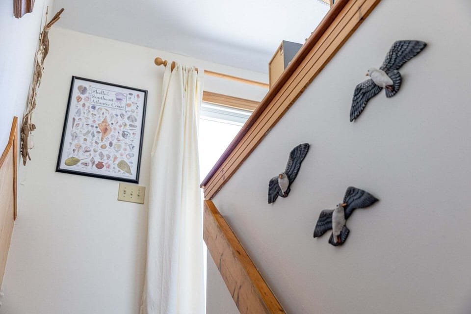 ACF: My Kind of Townhome | Stairway