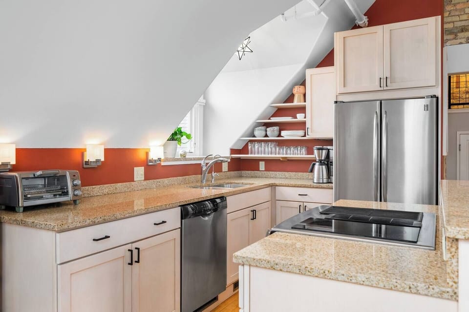 A bright kitchen with everything you need for an easy stay.