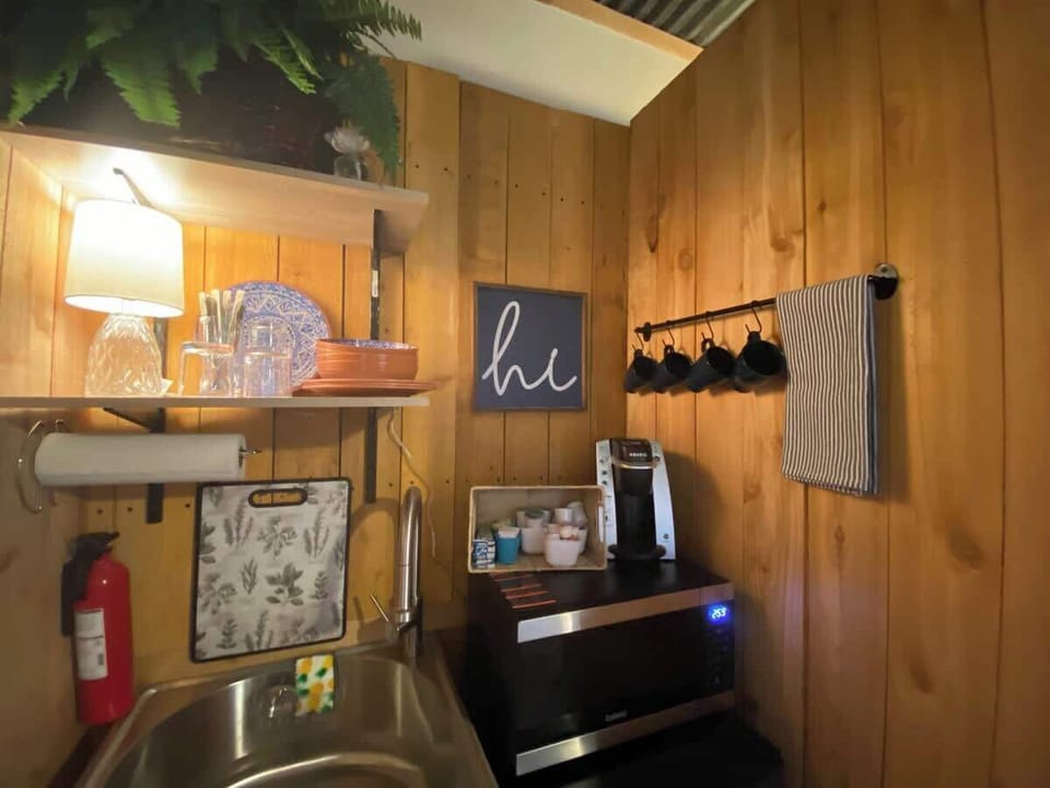 Cabin, 1 Queen Bed (OAK1841-Cabin 2) | Interior