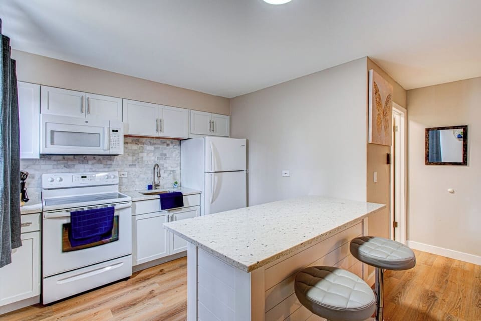 Kitchen Bar Table for 2