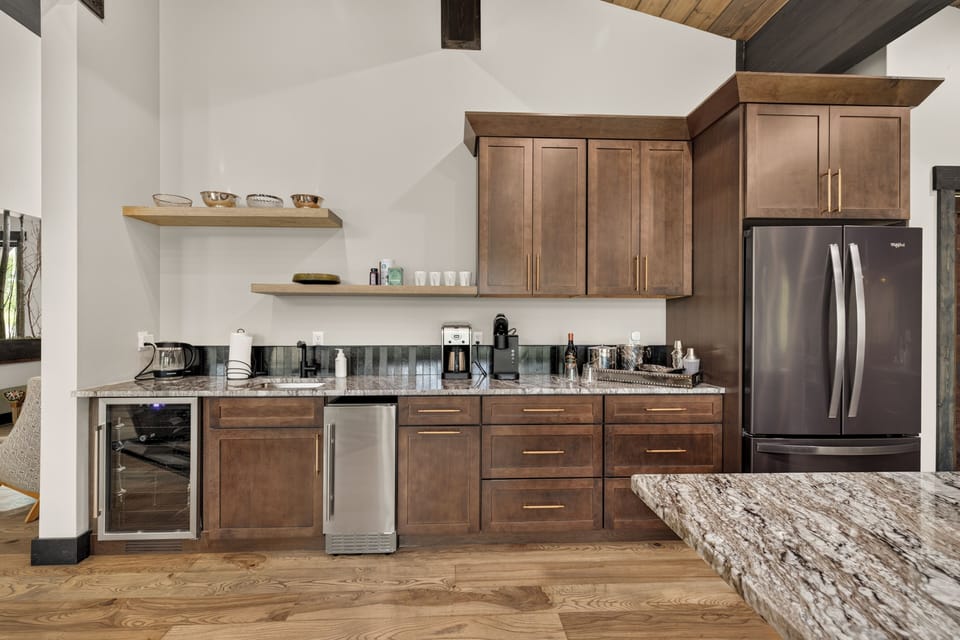 Fall River Lodge ~ kitchen