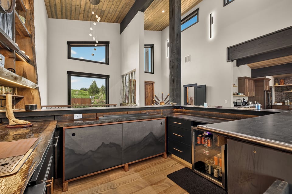 Fall River Lodge ~ kitchen