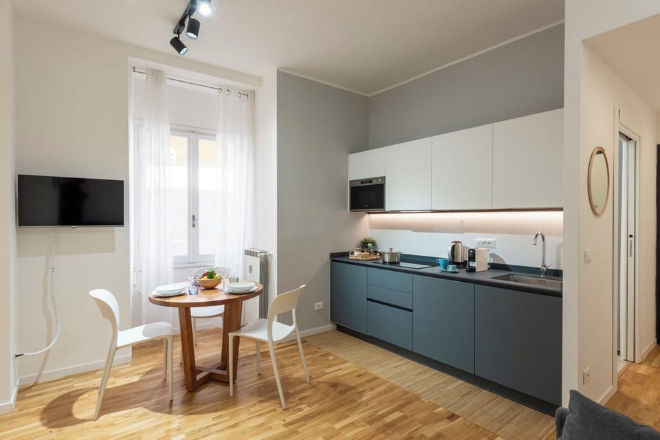Kitchen and dining area