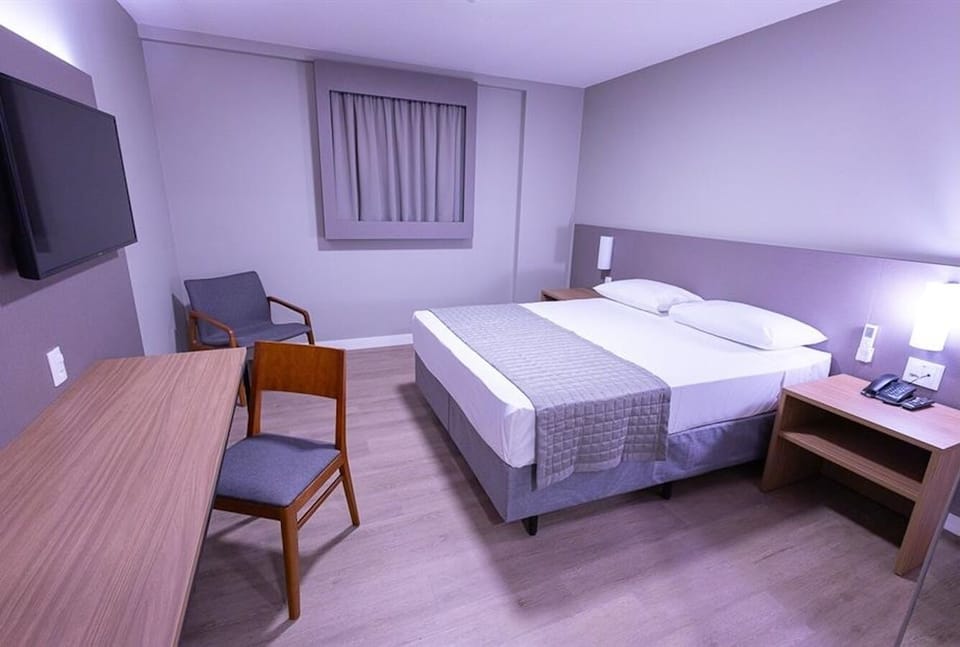 Bedroom. Interior and views may vary based on location and availability