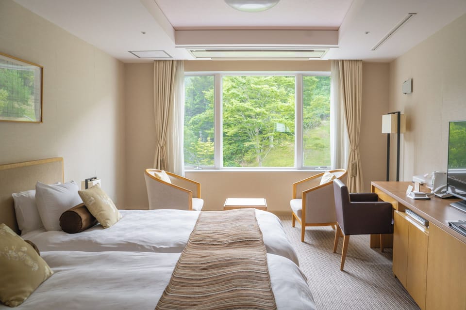 Twin Room | Desk, WiFi (free)