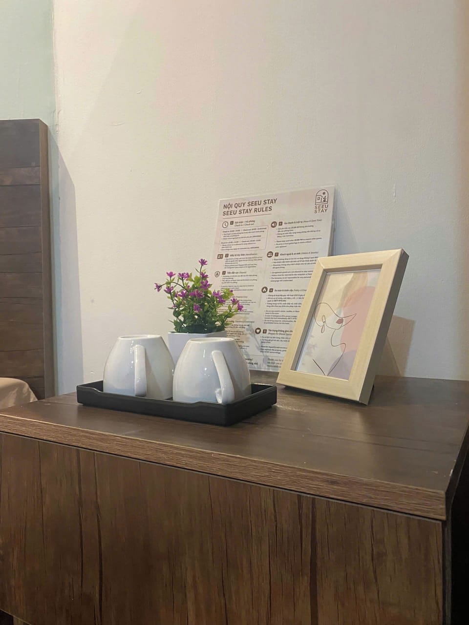 Standard Single Room | In-room safe, iron/ironing board (on request), WiFi (free)