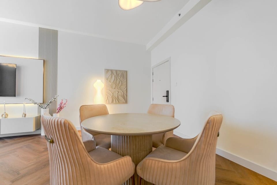 Dining Area_9