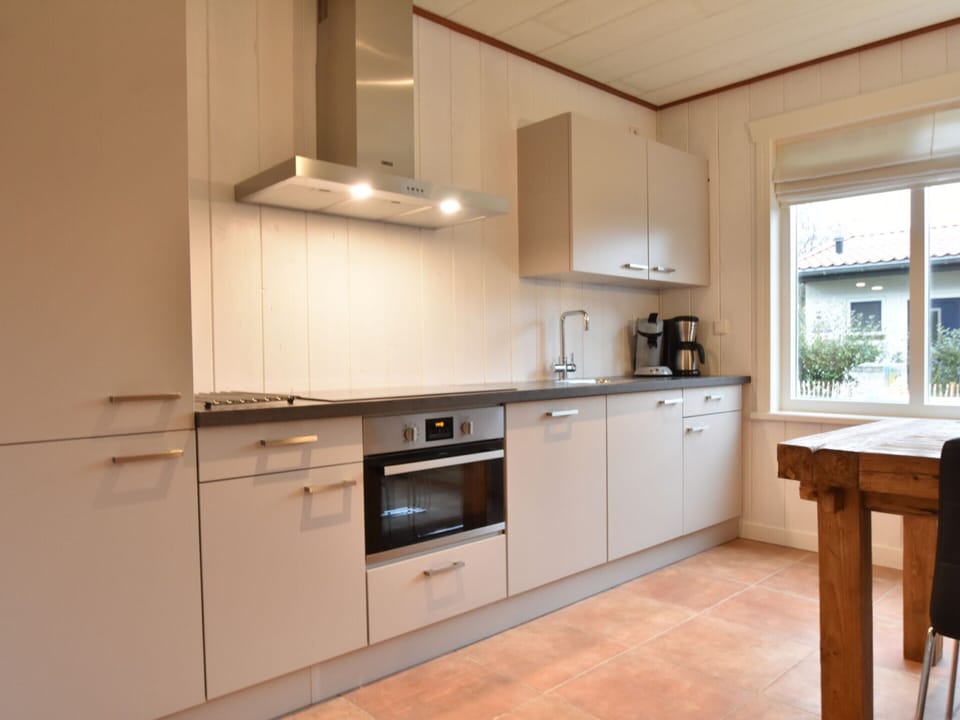 House | Private kitchen | Fridge, highchair