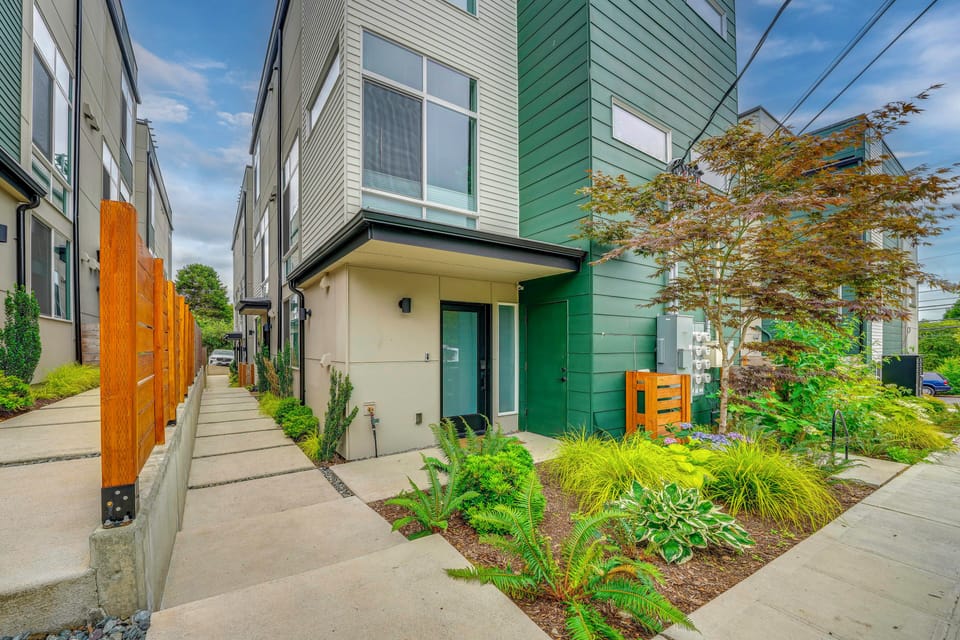 Exterior | 3-Story Townhome