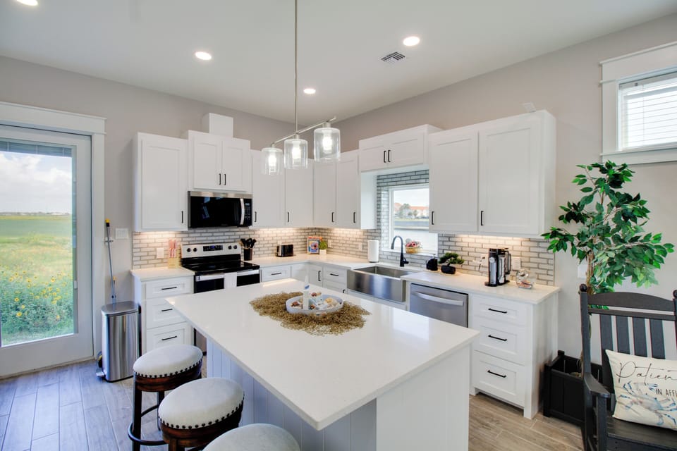 Kitchen | 1st Floor